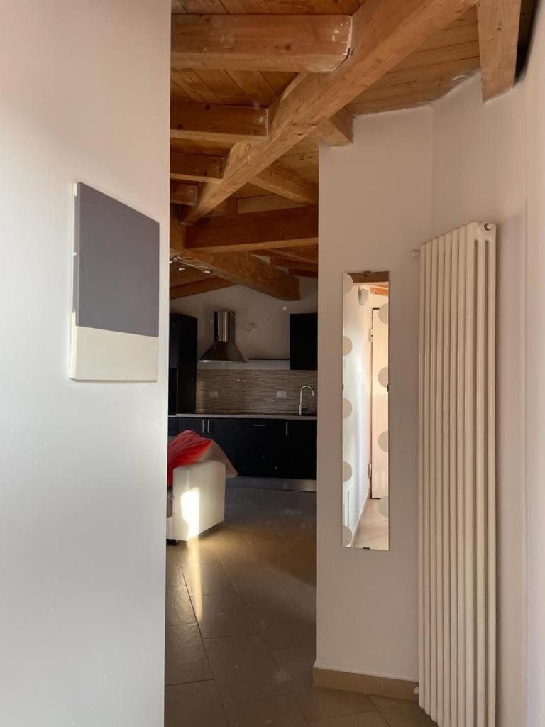 New Downtown Apartment Vigevano Kültér fotó
